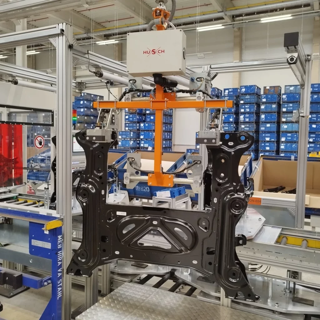 SEIL manipulator for axle carriers Ein pneumatischer Manipulator in einem Leichtkransystem mit Aufnahmevorrichtung für Achsträger